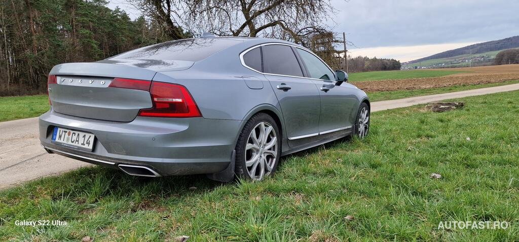 Volvo S90 2.0 - 12